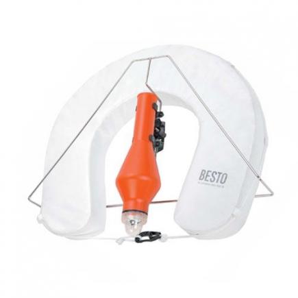 Besto hoef reddingsboei set met houder en lamp, wit